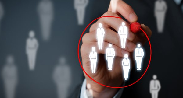 Circling an appropriate candidate with a red pen