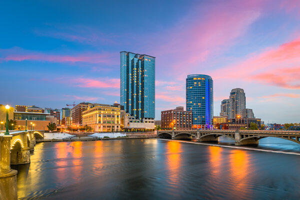 Grand Rapids Michigan skyline at dusk