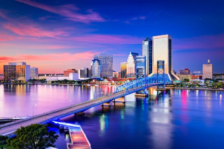 Jacksonville Florida skyline at night