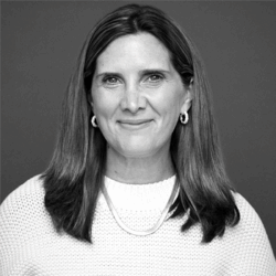 Mary D’Eramo headshot