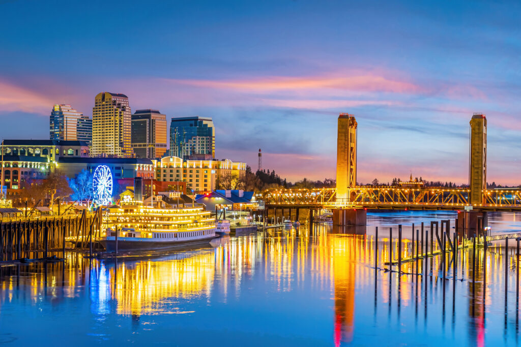Old town Sacramento city skyline with Tower Bridge, cityscape of California in  USA